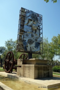 Random sculpture in park